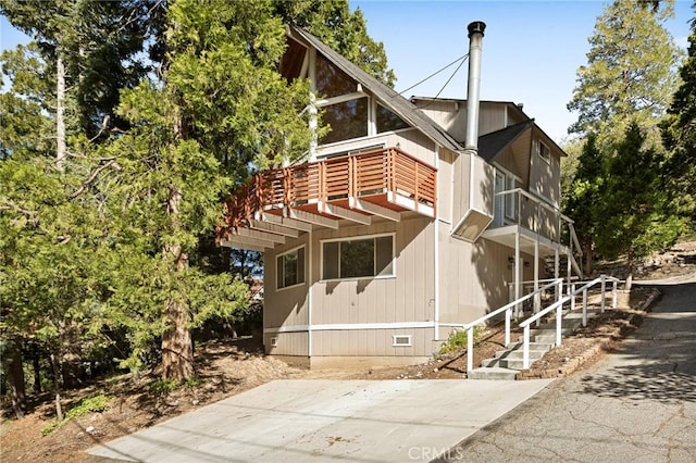 316 Pioneer Rd, Lake Arrowhead, CA 92352 - photo 2