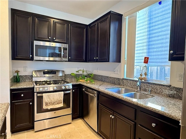 29157 Edgewood Dr, Lake Elsinore, CA 92530 - photo 9