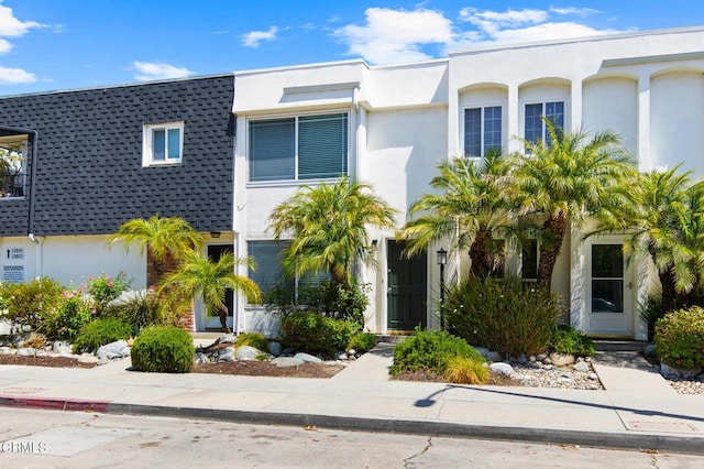 10801 Blix St Unit 2, Toluca Lake, CA 91602 - view of front of house featuring stucco siding