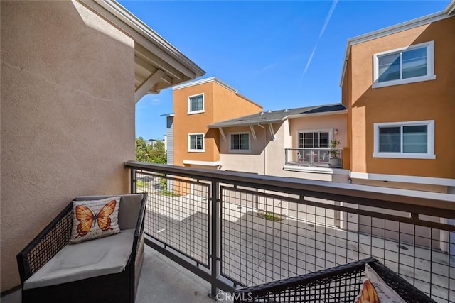 949 Humbert Ave, San Luis Obispo, CA 93401 - view of balcony