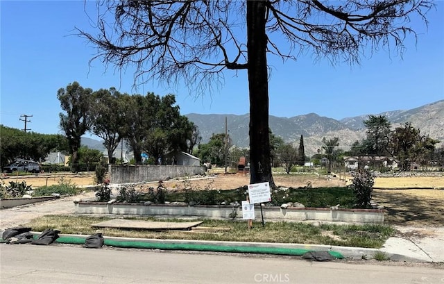 141 W Manor St, Altadena, CA 91001