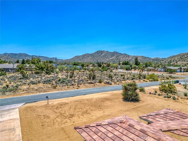 58598 Santa Maria Dr, Yucca Valley, CA 92284 - view of mountain background