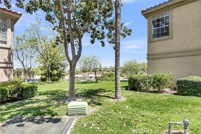 375 Central Ave Unit 173, Riverside, CA 92507 - view of green lawn