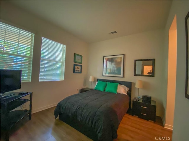 5 Abarrota St, Rancho Mission Viejo, CA 92694 - bedroom with wood finished floors and baseboards