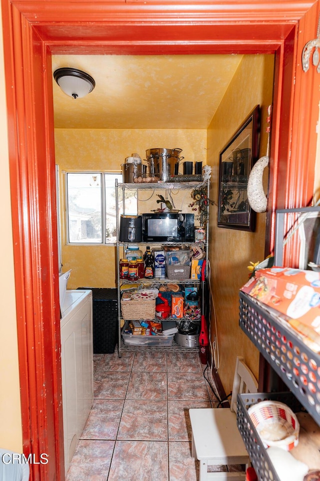 153 E Date St, Oxnard, CA 93033 - pantry featuring washer / dryer
