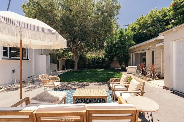 2319 S Corning St, Los Angeles, CA 90034 - view of patio / terrace with outdoor lounge area
