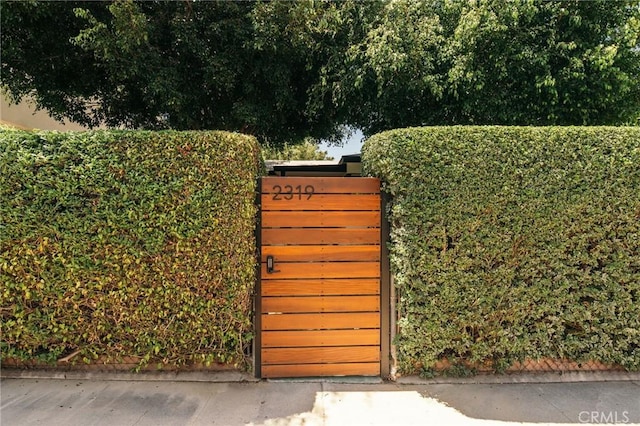2319 S Corning St, Los Angeles, CA 90034 - photo 3