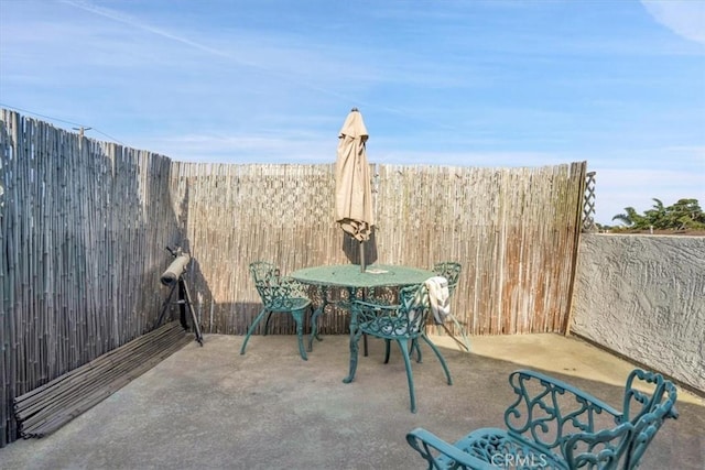 2212 Grant Ave, Redondo Beach, CA 90278 - fenced backyard featuring a patio area