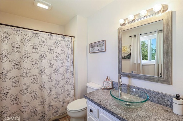 18353 Hackberry St, Hesperia, CA 92345 - bathroom with vanity, toilet, and a shower with shower curtain