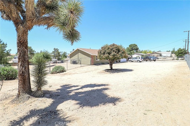 18353 Hackberry St, Hesperia, CA 92345 - view of front of home