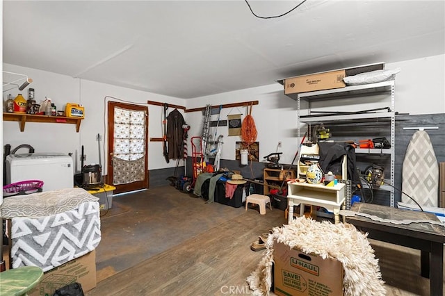 814 Natures Way, Paradise, CA 95969 - garage with washer / clothes dryer
