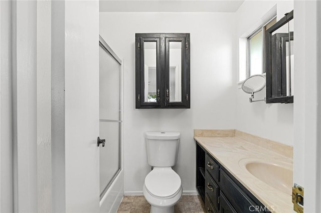 814 Natures Way, Paradise, CA 95969 - full bath with toilet, vanity, baseboards, and shower / bath combination with glass door