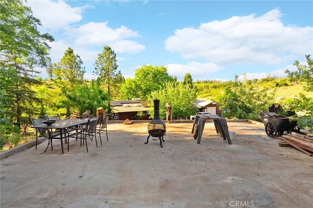 814 Natures Way, Paradise, CA 95969 - view of patio / terrace with outdoor dining space