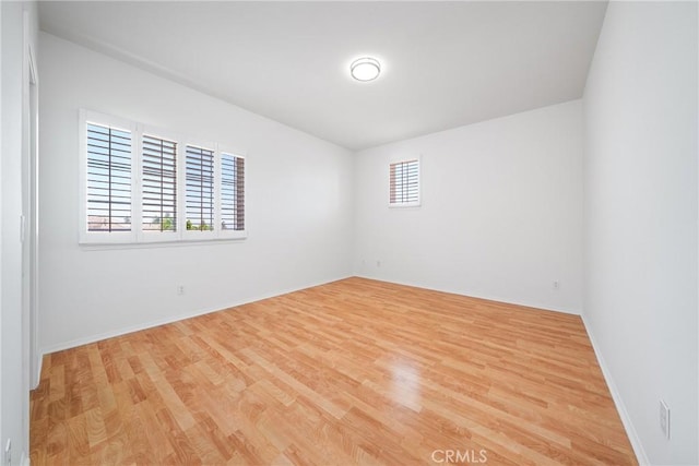 12800 N Overlook Dr, Rancho Cucamonga, CA 91739 - empty room with wood finished floors and baseboards