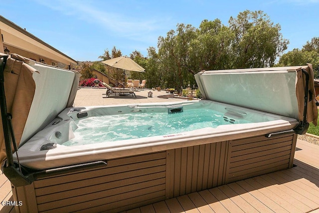2735 Los Pinos Cir, Camarillo, CA 93012 - view of pool featuring a hot tub, a deck, and a patio area