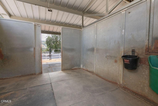 2735 Los Pinos Cir, Camarillo, CA 93012 - view of garage