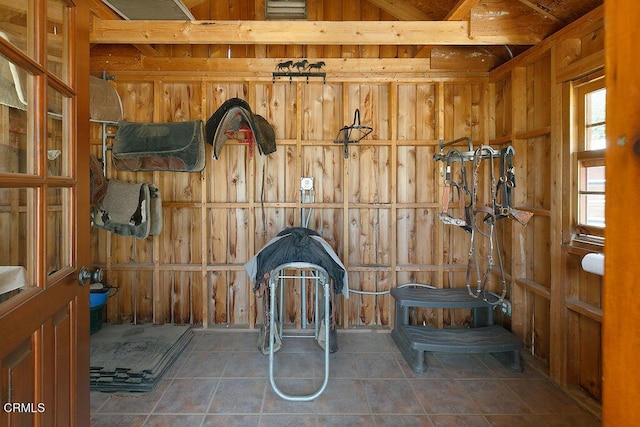 2735 Los Pinos Cir, Camarillo, CA 93012 - view of horse barn