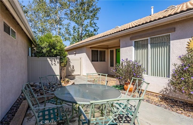 689 Twin Hills Dr, Banning, CA 92220 - view of patio / terrace with outdoor dining space