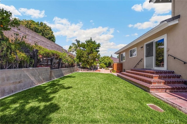 419 Clairmont Ave, Placentia, CA 92870 - view of yard with a patio area