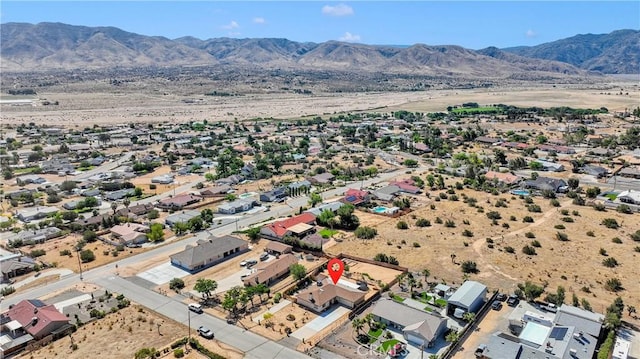 18603 Mecca St, Hesperia, CA 92345 - bird's eye view of a mountainous background and a desert landscape
