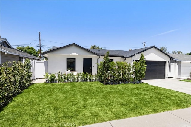 2009 Pattiz Ave, Long Beach, CA 90815 - ranch-style home with a front yard, an attached garage, driveway, and stucco siding