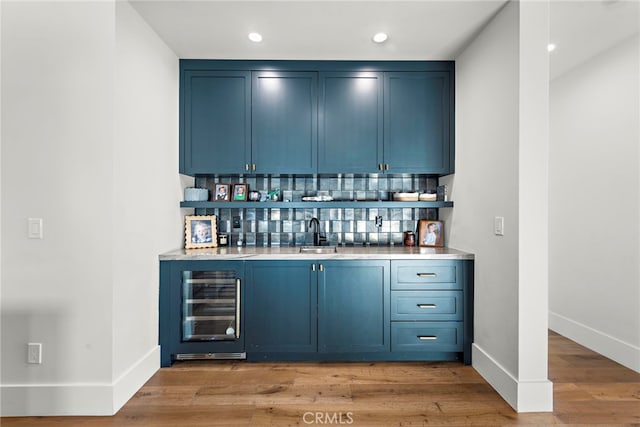 213 Avenida Princesa, San Clemente, CA 92672 - indoor wet bar with wine cooler, baseboards, recessed lighting, and light wood finished floors