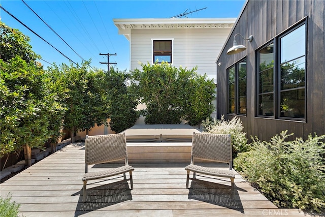 213 Avenida Princesa, San Clemente, CA 92672 - view of wooden terrace