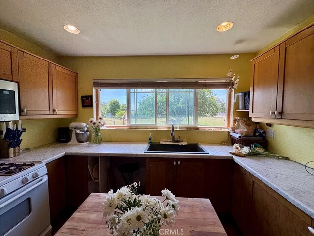 10265 Nancy Ave, Cherry Valley, CA 92223 - photo 6