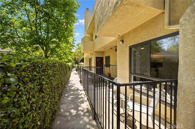 222 S Catalina Ave Unit 8, Pasadena, CA 91106 - view of patio / terrace
