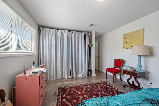 508 Woodland Dr, Los Osos, CA 93402 - bedroom with wood finished floors