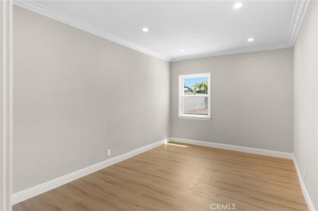 208 W Caldwell St, Compton, CA 90220 - empty room featuring light wood-style floors, baseboards, ornamental molding, and recessed lighting