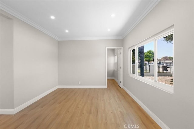 208 W Caldwell St, Compton, CA 90220 - spare room featuring light wood finished floors, baseboards, recessed lighting, and crown molding