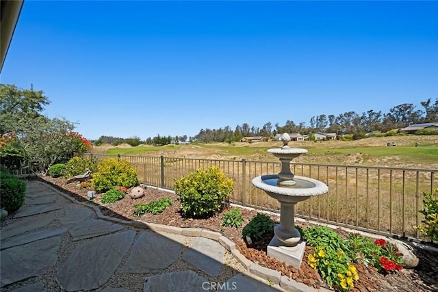 1494 Vista Tesoro Pl, Nipomo, CA 93444 - view of yard
