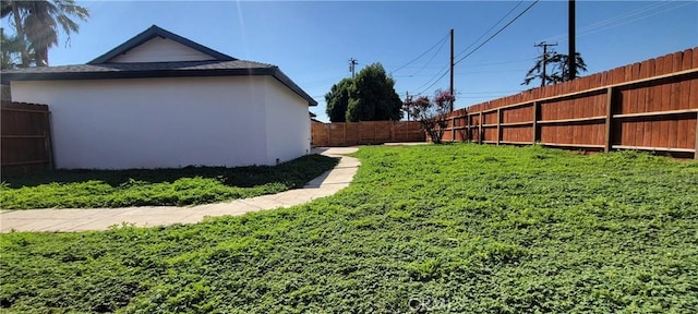 3355 Debbie Ln, Riverside, CA 92501 - view of fenced backyard