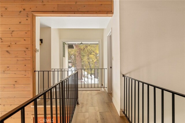 217 Crest Cir, Lake Arrowhead, CA 92352 - view of balcony