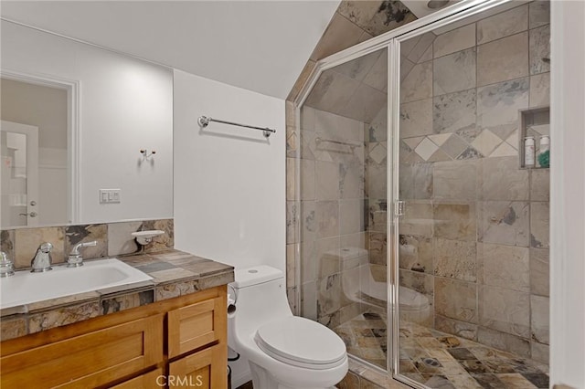951 Osprey Ln, Lake Arrowhead, CA 92352 - bathroom featuring vanity, toilet, and a shower stall