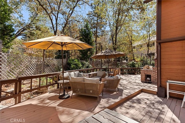 951 Osprey Ln, Lake Arrowhead, CA 92352 - wooden deck featuring outdoor lounge area
