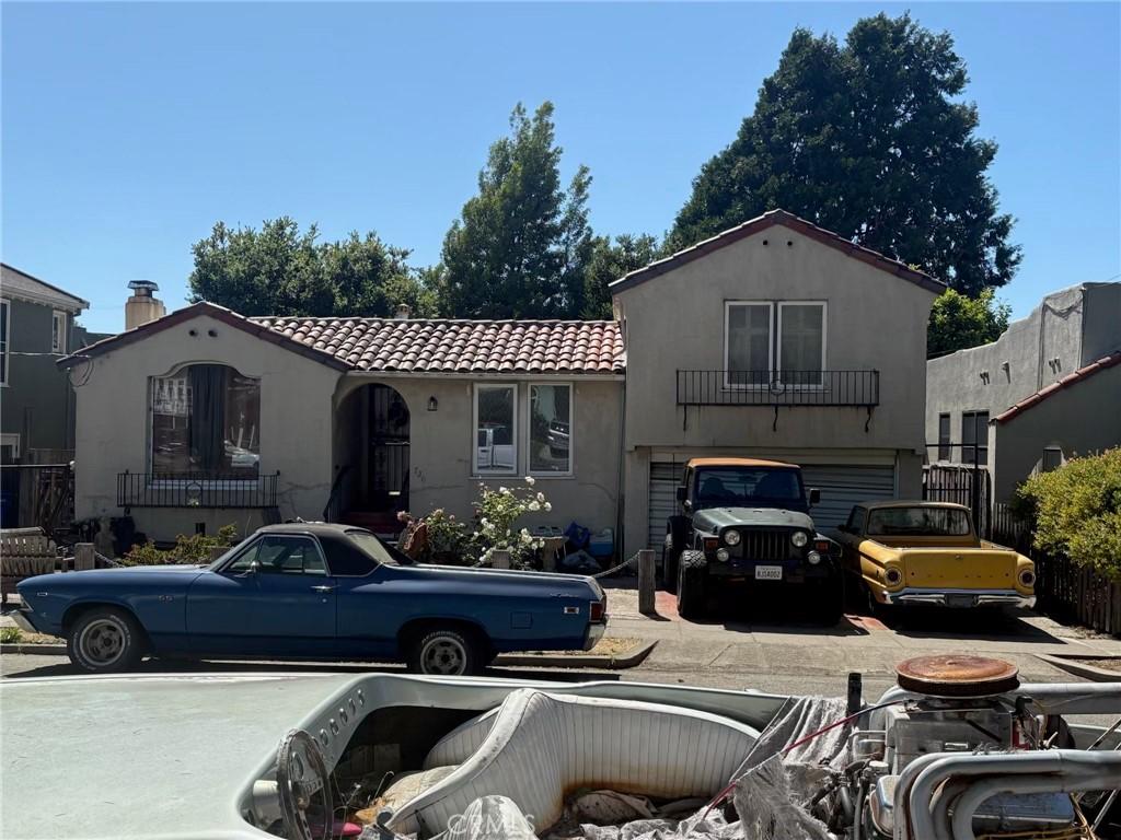720 Ky Route Blvd, Albany, CA 94706 - mediterranean / spanish-style home featuring a tiled roof and stucco siding