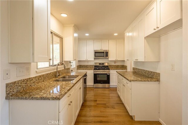 15156 Kinai Rd, Apple Valley, CA 92307 - photo 6