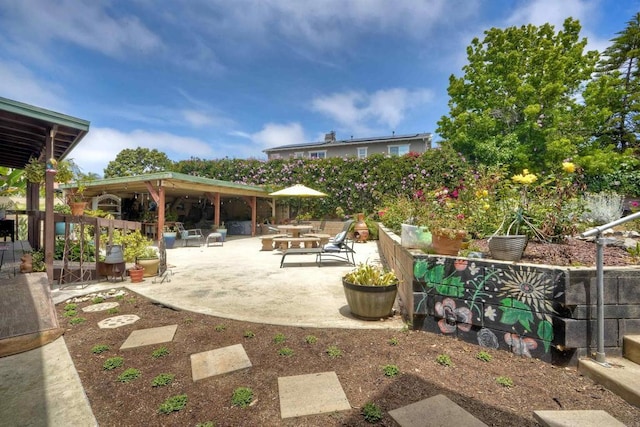 1080 Buena Pl, Carlsbad, CA 92008 - view of yard with a patio area