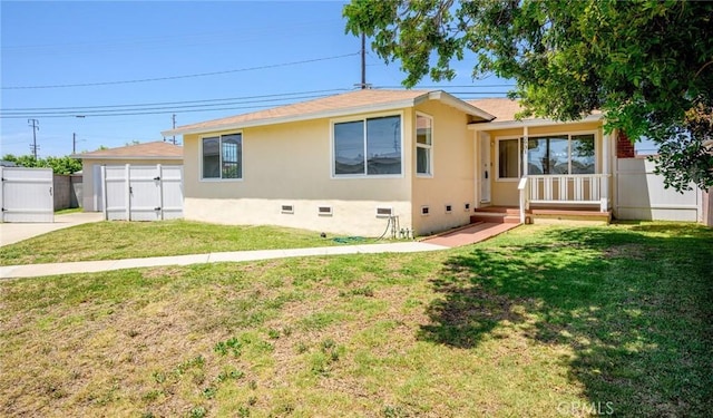 2931 W 137th St, Gardena, CA 90249 - single story home featuring stucco siding, crawl space, and a gate