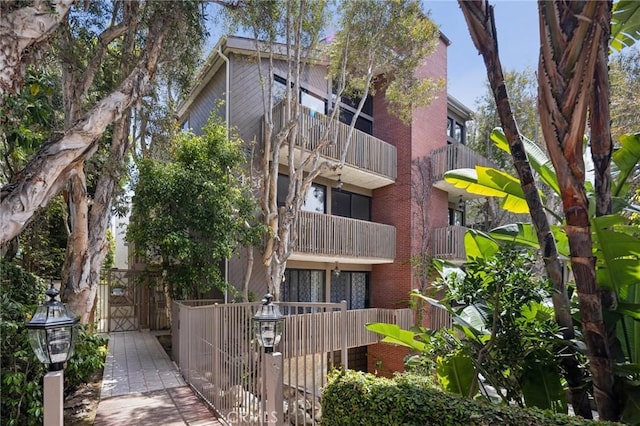 450 San Vicente Blvd Unit 203, Santa Monica, CA 90402 - view of property