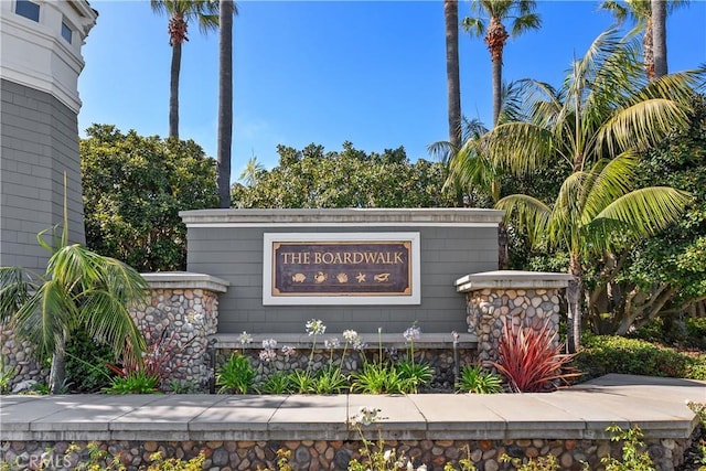 6249 Pacific Pointe Dr Unit 16, Huntington Beach, CA 92648 - view of community / neighborhood sign