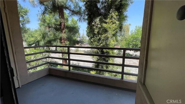 6815 Remmet Ave Unit 219, Canoga Park, CA 91303 - view of balcony