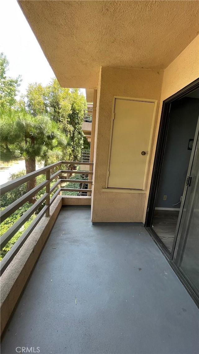6815 Remmet Ave Unit 219, Canoga Park, CA 91303 - view of balcony