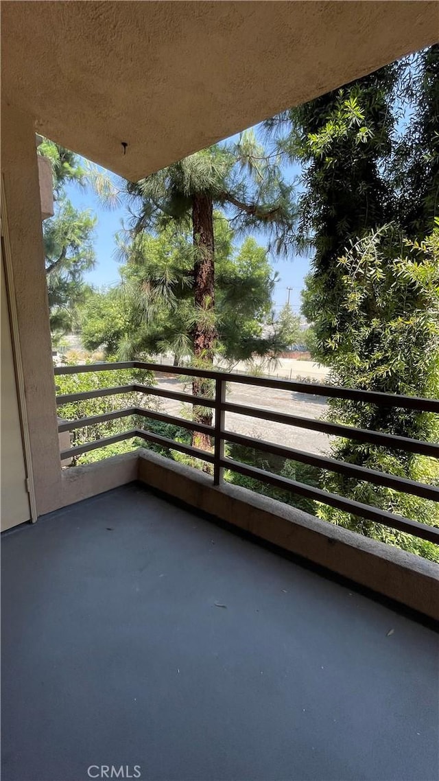 6815 Remmet Ave Unit 219, Canoga Park, CA 91303 - view of balcony