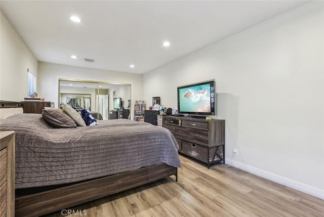 7117 Vanscoy Ave, North Hollywood, CA 91605 - bedroom with light wood-style flooring, recessed lighting, baseboards, and a closet
