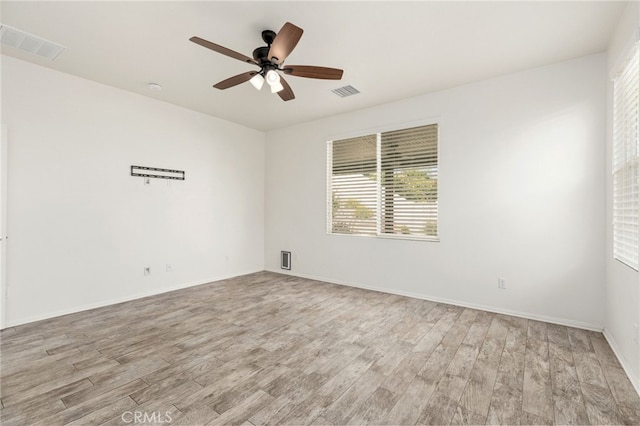 1536 Williamson, Beaumont, CA 92223 - unfurnished room featuring light wood-style flooring, a ceiling fan, and baseboards