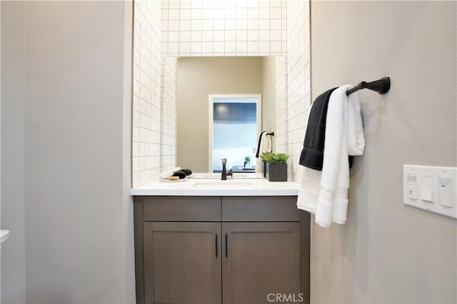 2317 W Broadway, Anaheim, CA 92804 - bathroom featuring vanity