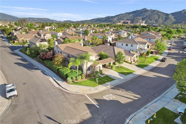 45614 Hawk Ct, Temecula, CA 92592 - aerial view of residential area featuring a mountainous background